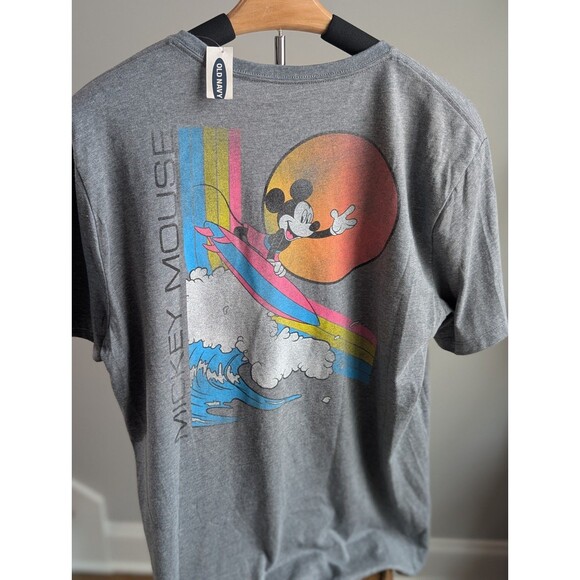 Disney Old Navy Mickey Mouse Surfing T Shirt Adult Large Gray New With Tags - Picture 7 of 16